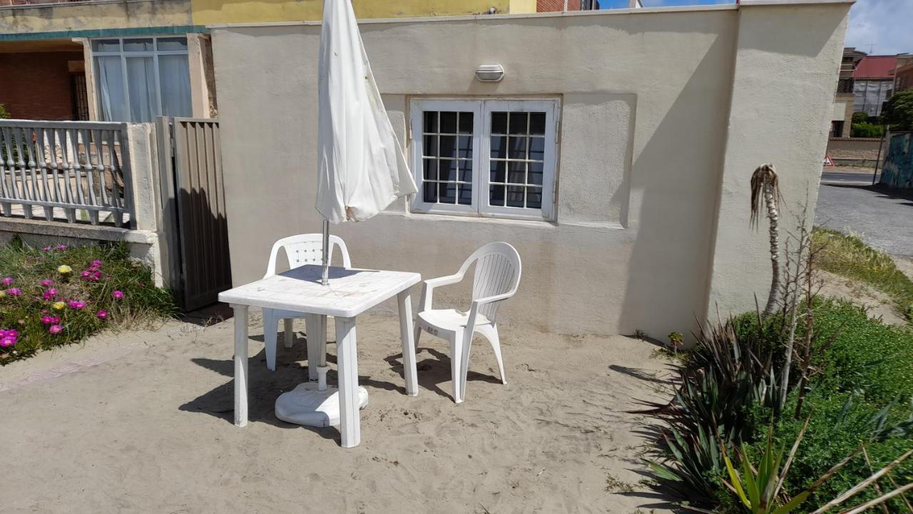 Casina Sulla Sabbia Apartment Torvaianica Luaran gambar