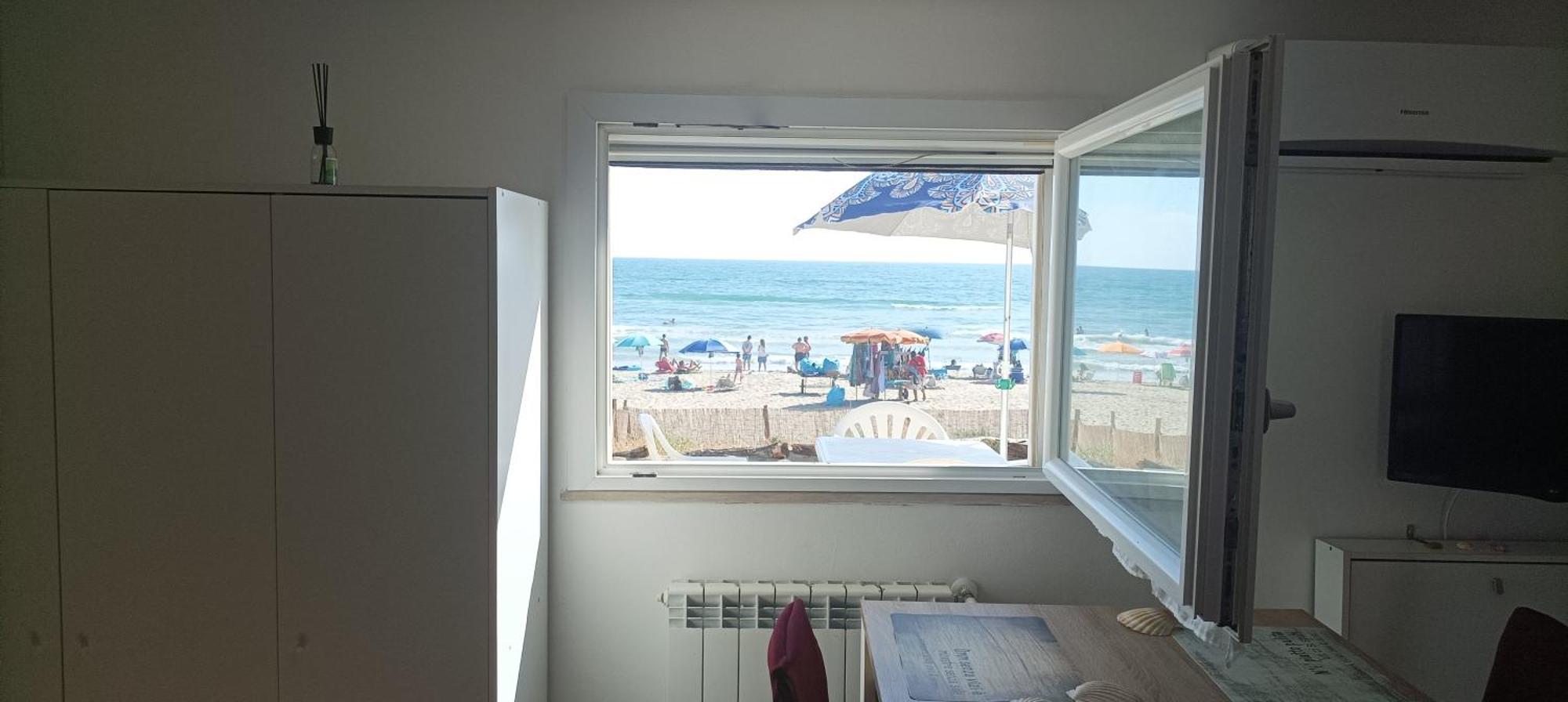 Casina Sulla Sabbia Apartment Torvaianica Luaran gambar